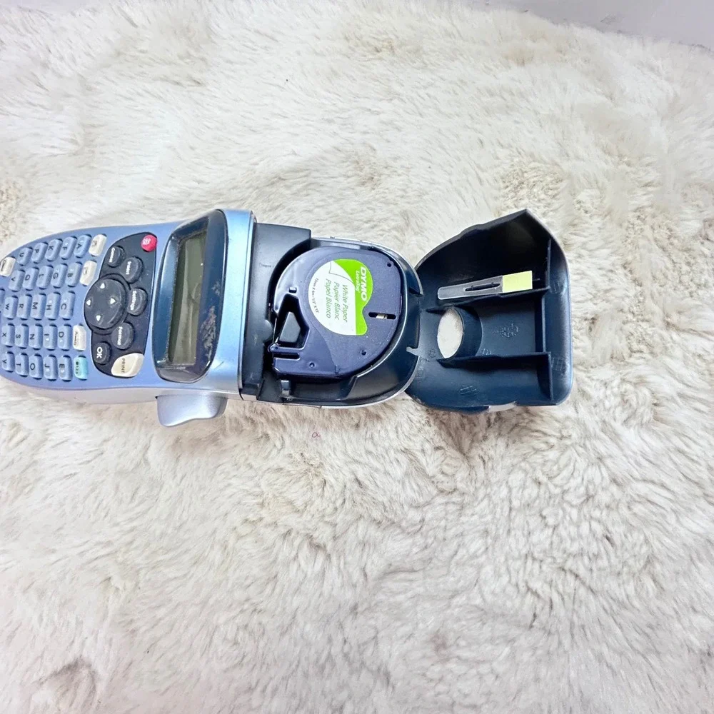 DYMO LetraTag Electronic Label Maker with QWERTY Keyboard‎ Blue Silver